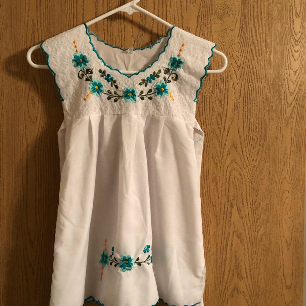 Girls dress